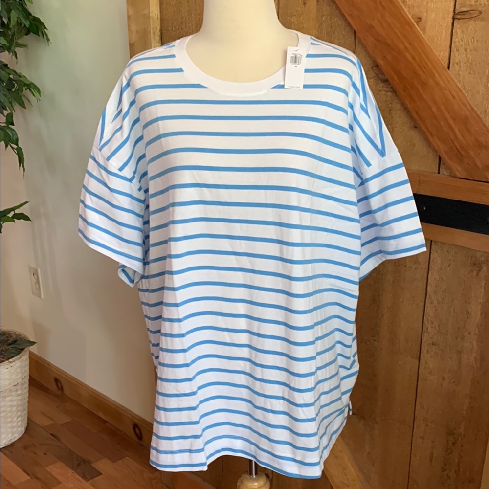 Old Navy Blue and White Striped Short Sleeve Tee